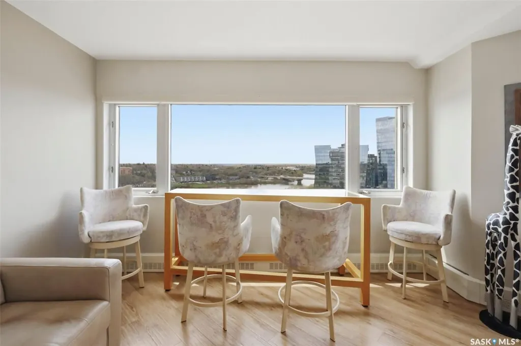 424 Spadina Crescent E Saskatoon SK S7K 6X7