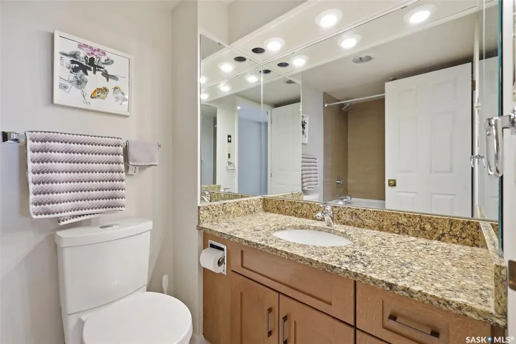 424 Spadina Crescent E Saskatoon SK S7K 6X7