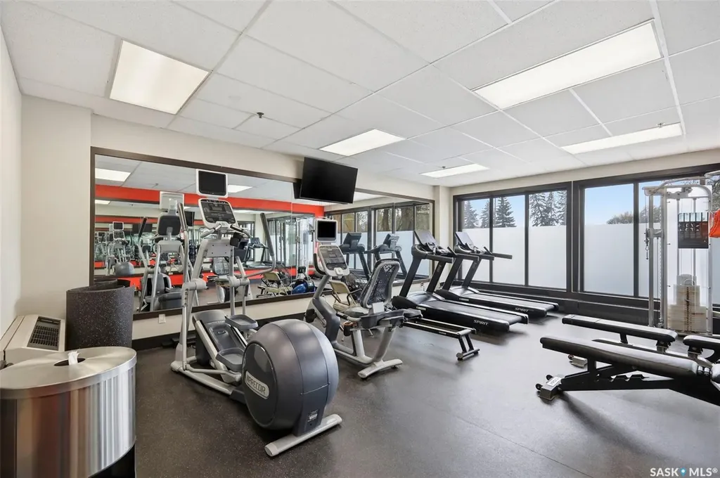424 Spadina Crescent E Saskatoon SK S7K 6X7