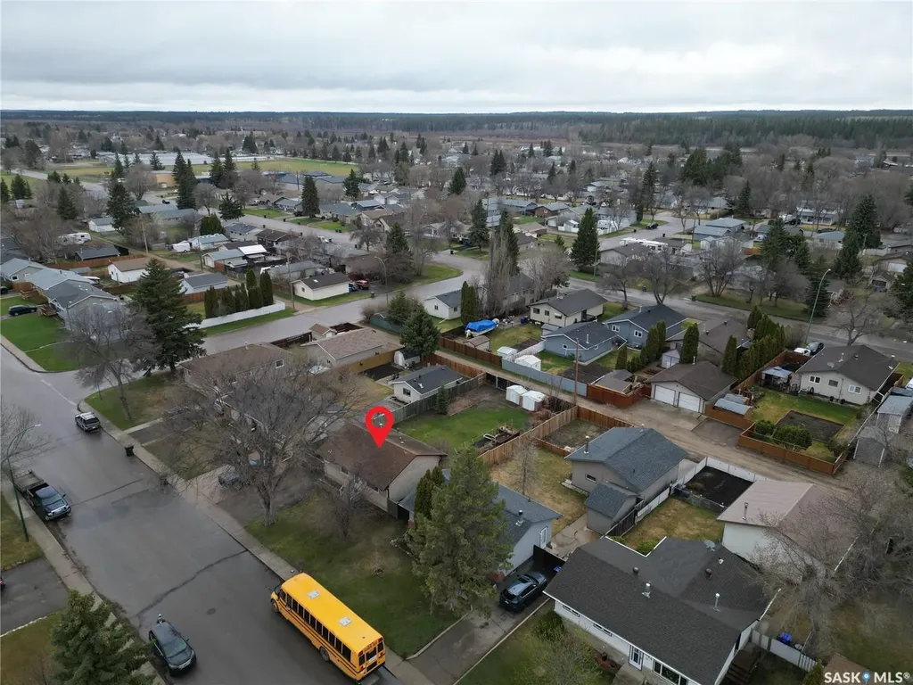 1424 Goshen Place Prince Albert SK S6V 0R8