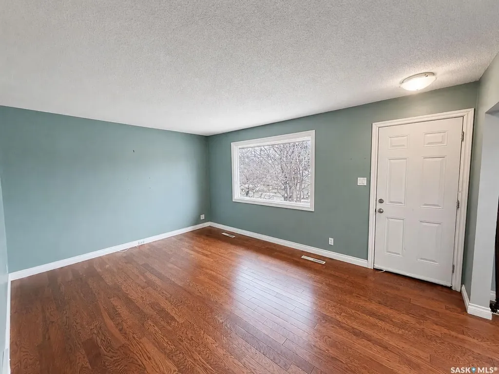 1424 Goshen Place Prince Albert SK S6V 0R8