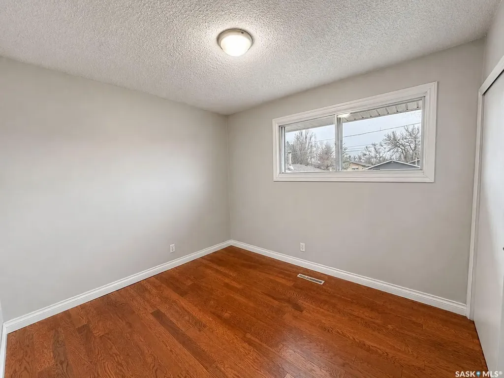 1424 Goshen Place Prince Albert SK S6V 0R8