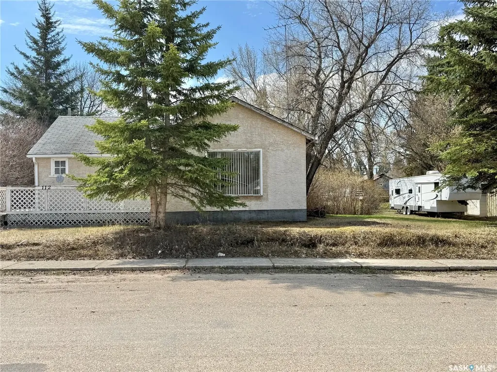 112 1st Street W Shell Lake SK S0J 2G0