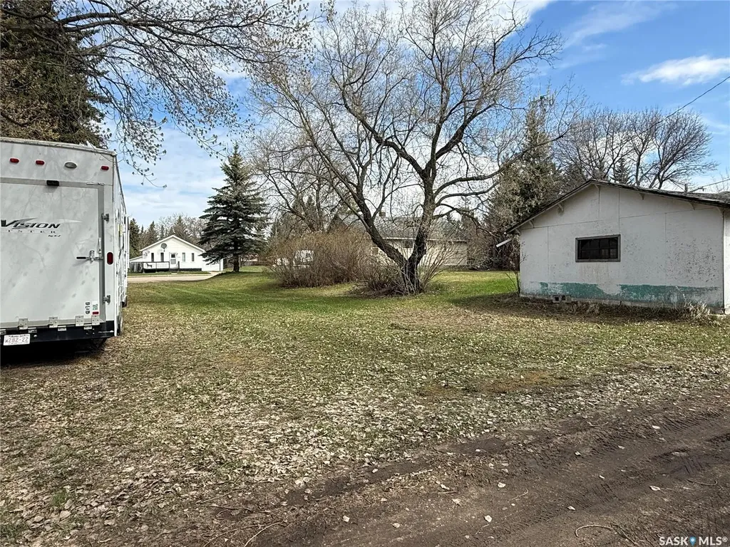 112 1st Street W Shell Lake SK S0J 2G0