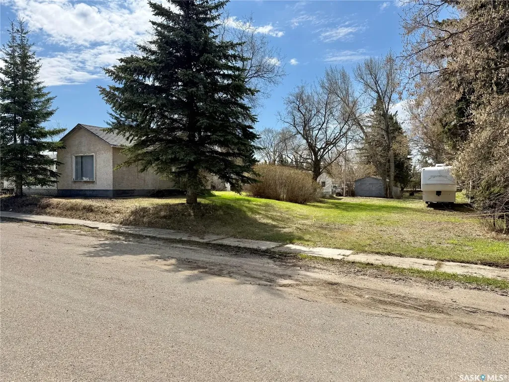 112 1st Street W Shell Lake SK S0J 2G0