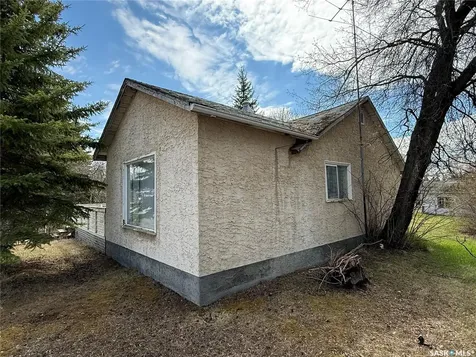 112 1ST Street W Shell Lake SK S0J 2G0
