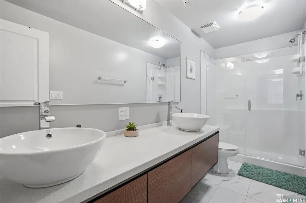 225 Maningas Bend Saskatoon SK S7W 0P9