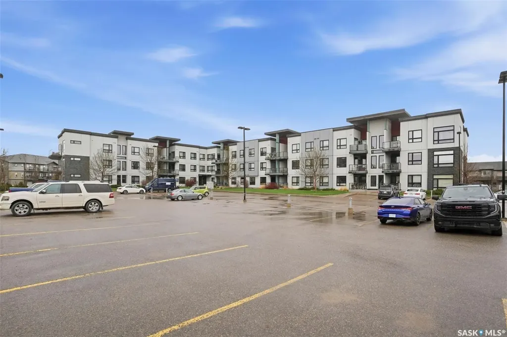 225 Maningas Bend Saskatoon SK S7W 0P9