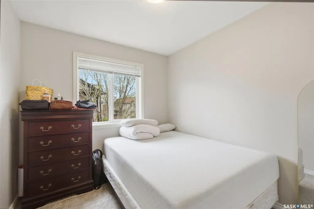 303 Slimmon Place Saskatoon SK S7V 0A8