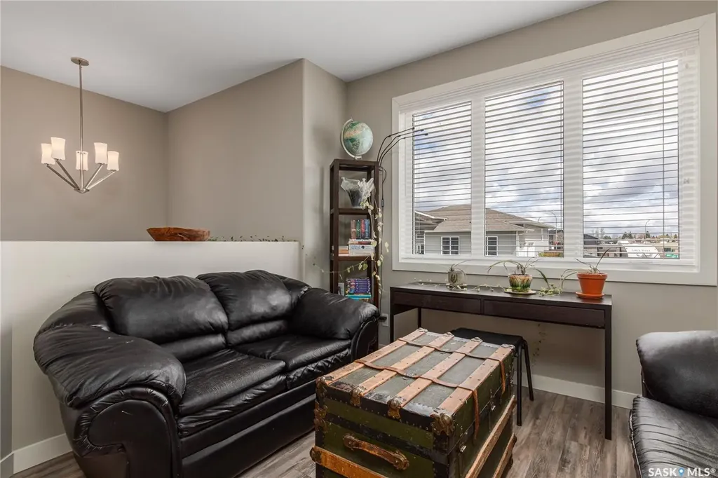86 Brigham Road Moose Jaw SK S6K 0A7