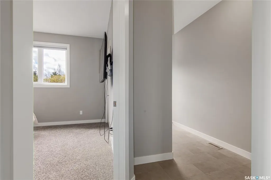 86 Brigham Road Moose Jaw SK S6K 0A7