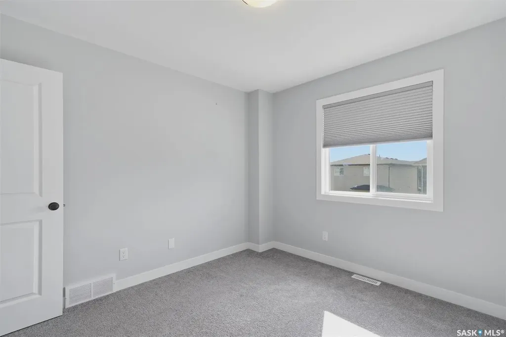 348 Brighton Gate Saskatoon SK S7V 0P9