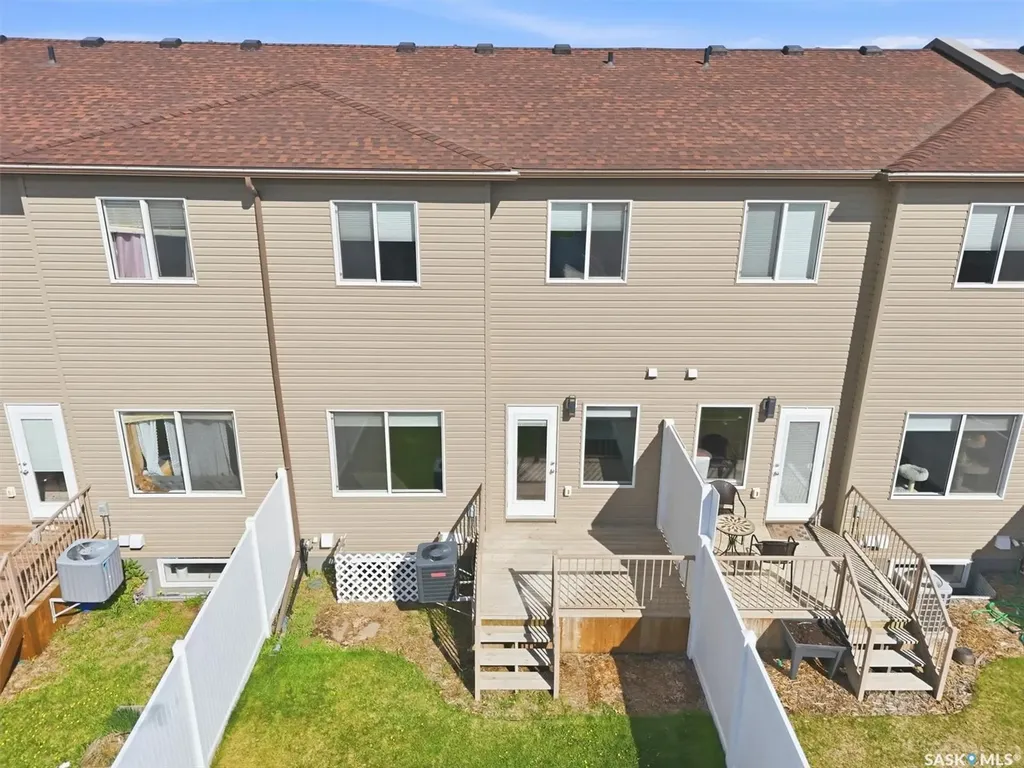 348 Brighton Gate Saskatoon SK S7V 0P9