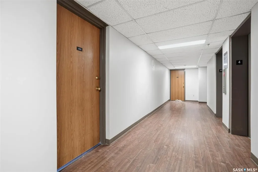 405 5th Avenue N Saskatoon SK S7K 6Z3