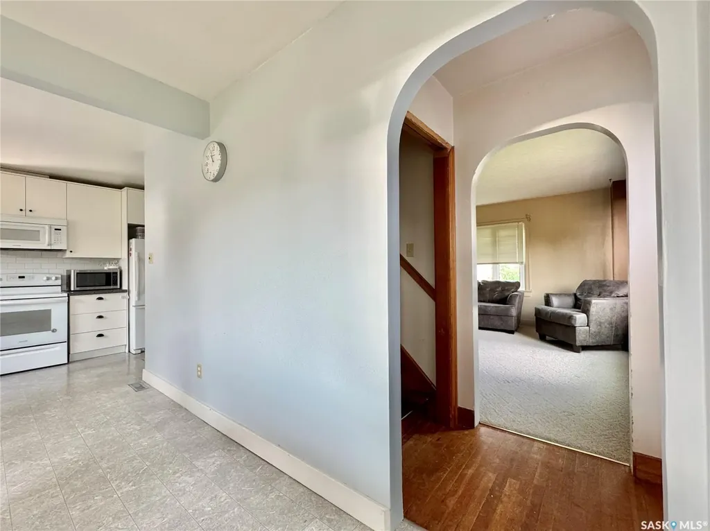405 March Avenue E Langenburg SK S0A 0A0