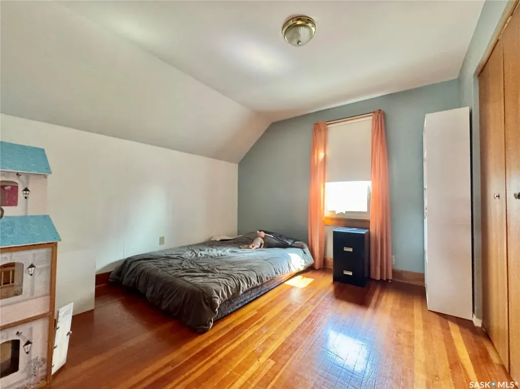 405 March Avenue E Langenburg SK S0A 0A0