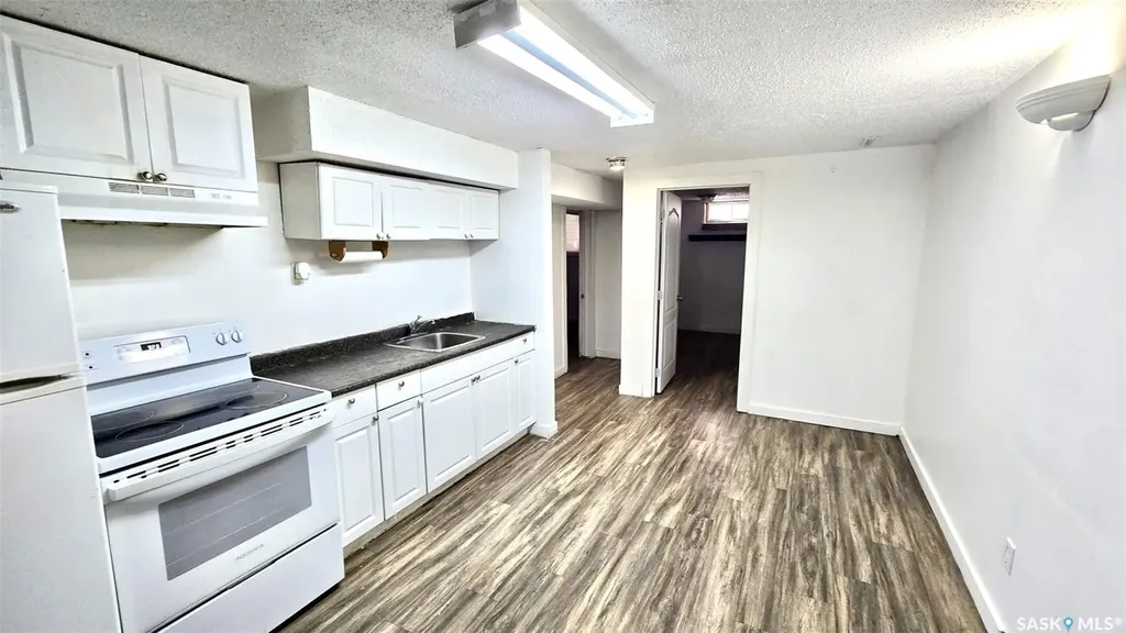 19 O'neil Crescent Saskatoon SK S7N 1W7