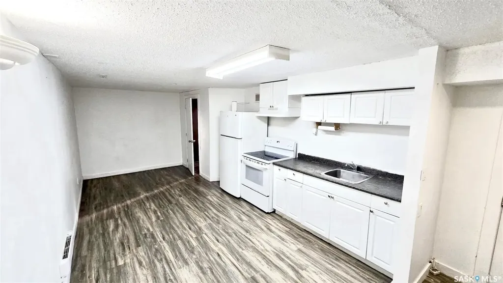 19 O'neil Crescent Saskatoon SK S7N 1W7