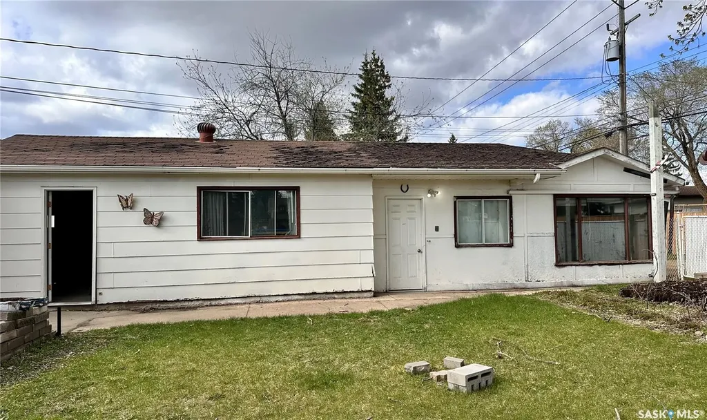 19 O'neil Crescent Saskatoon SK S7N 1W7