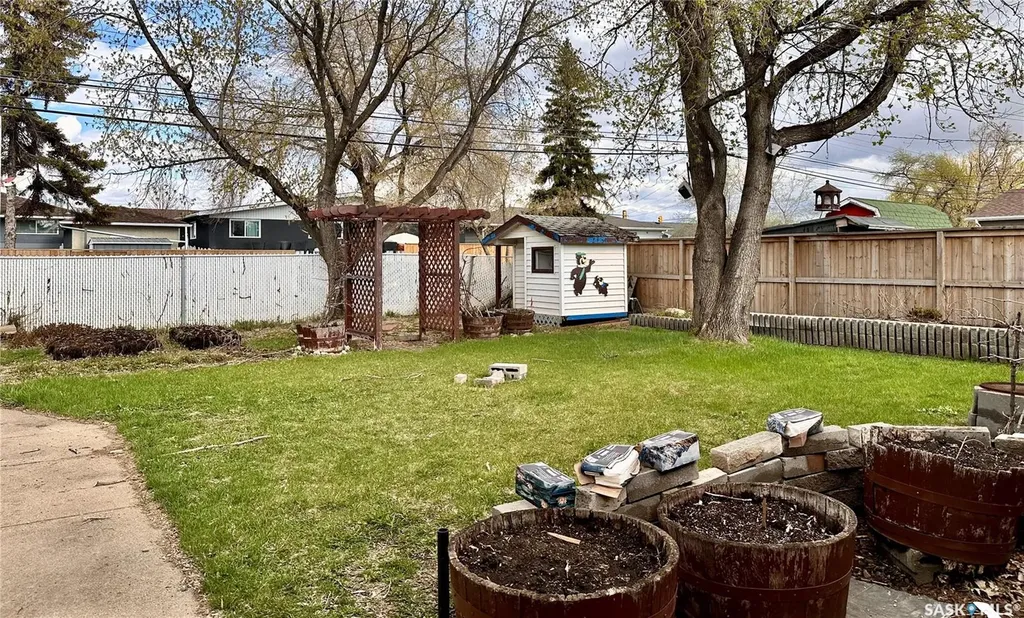 19 O'neil Crescent Saskatoon SK S7N 1W7