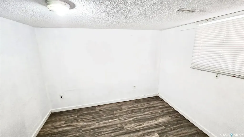 19 O'neil Crescent Saskatoon SK S7N 1W7