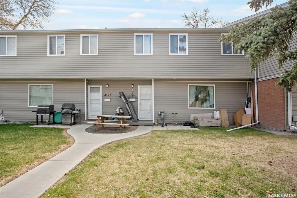 4122 Castle Road Regina SK S4S 6A4