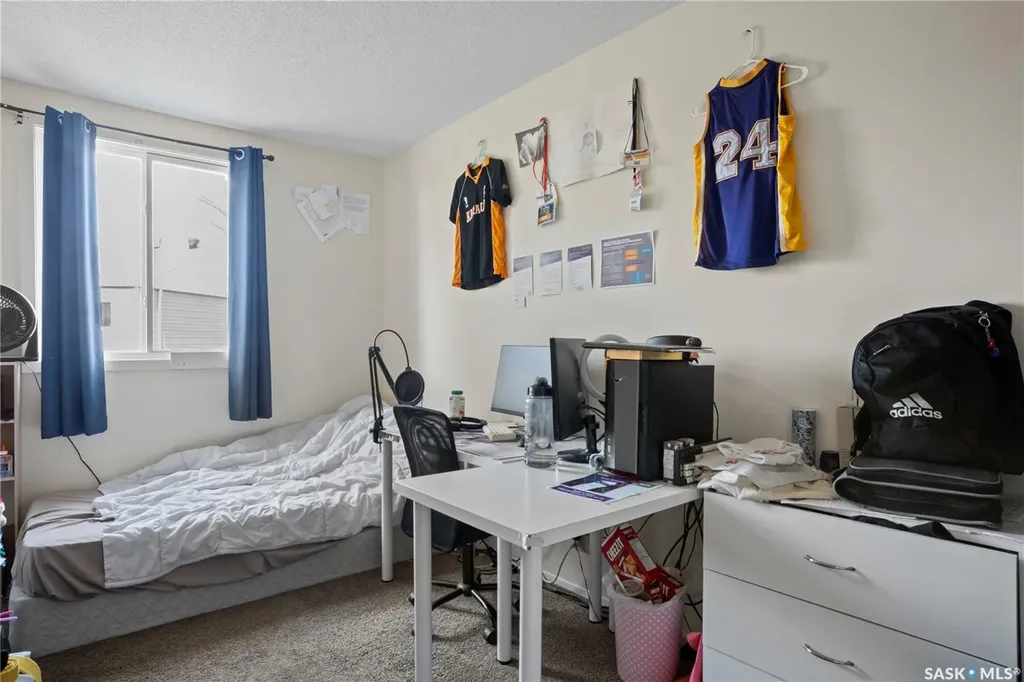 4122 Castle Road Regina SK S4S 6A4
