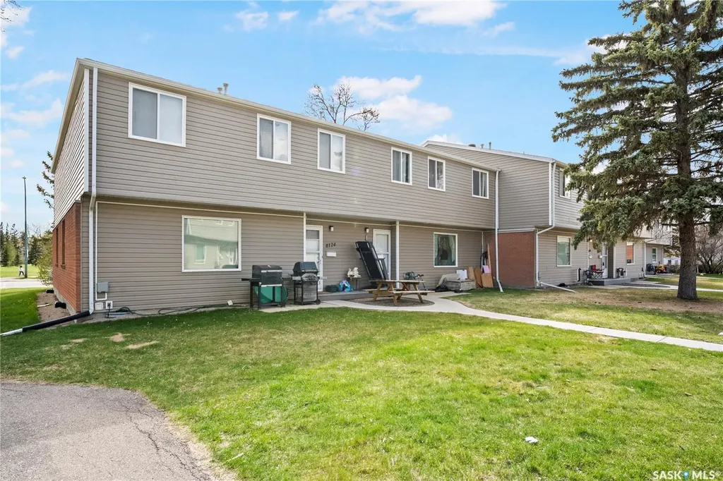 4122 Castle Road Regina SK S4S 6A4