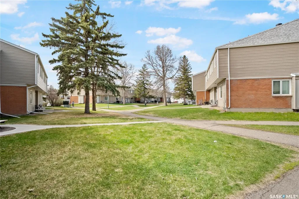 4122 Castle Road Regina SK S4S 6A4