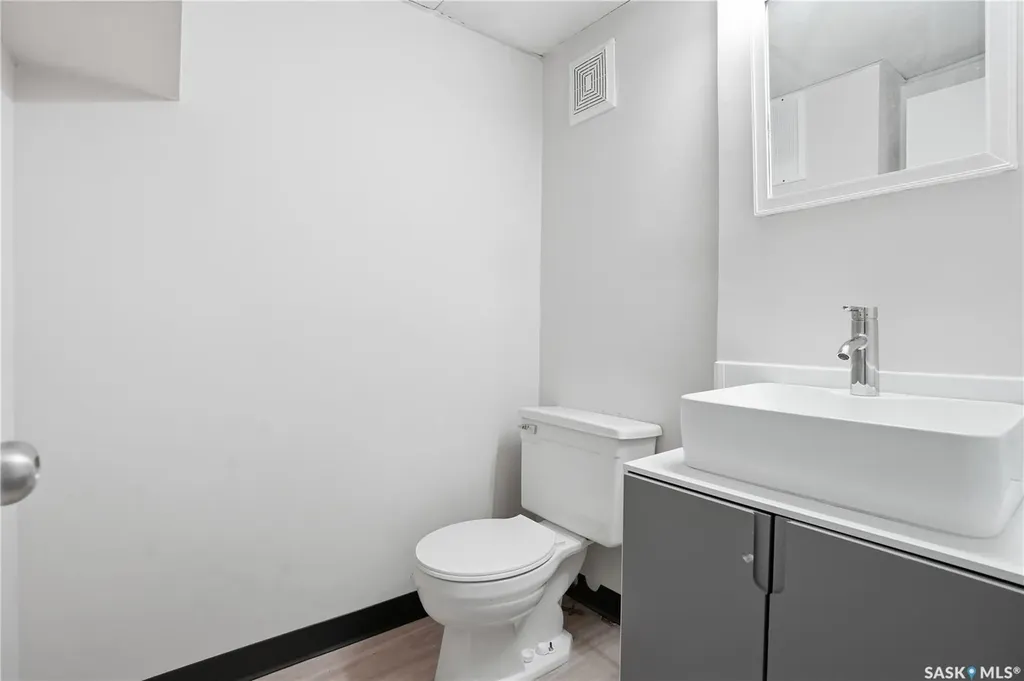219 Nagel Crescent Regina SK S4N 4N4
