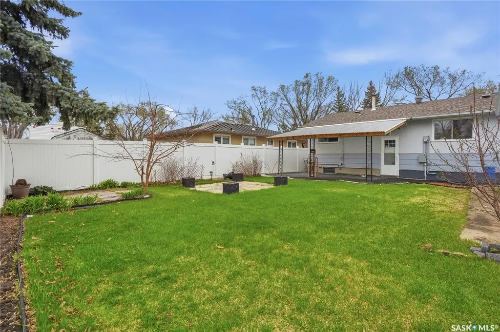 219 Nagel Crescent Regina SK S4N 4N4