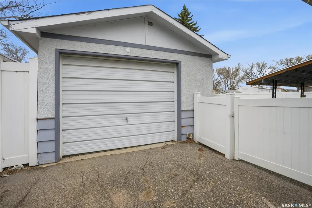 219 Nagel Crescent Regina SK S4N 4N4