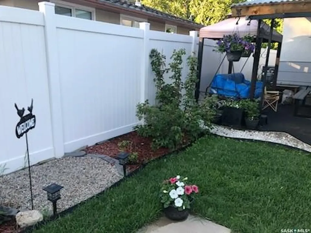 219 Nagel Crescent Regina SK S4N 4N4