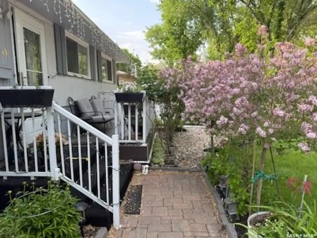 219 Nagel Crescent Regina SK S4N 4N4