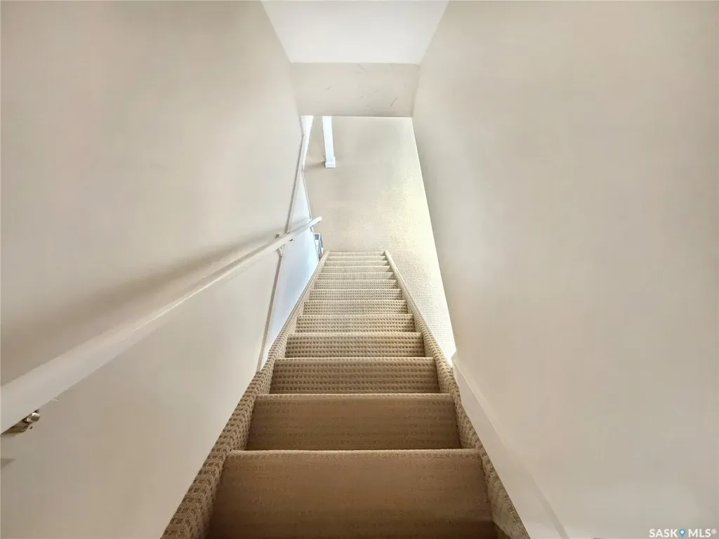 355 Ball Crescent Saskatoon SK S7K 6E3