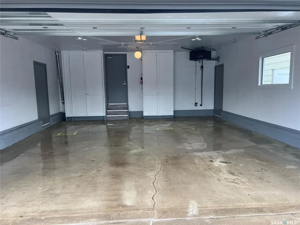 355 Ball Crescent Saskatoon SK S7K 6E3