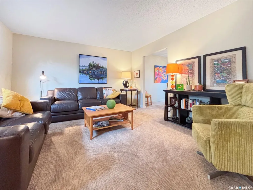 355 Ball Crescent Saskatoon SK S7K 6E3