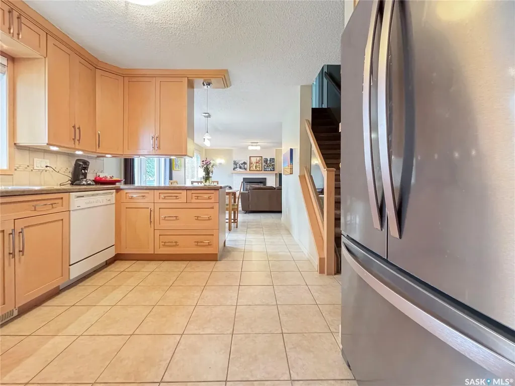 355 Ball Crescent Saskatoon SK S7K 6E3