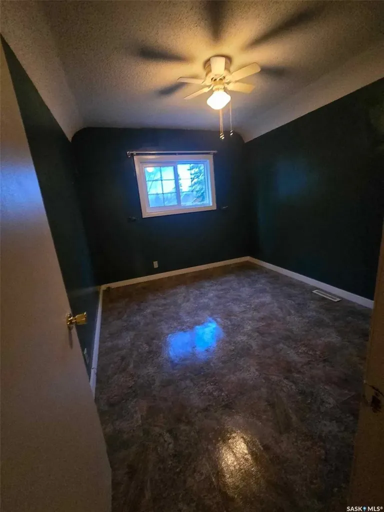 209 2nd Avenue E Kelvington SK S0A 1W0