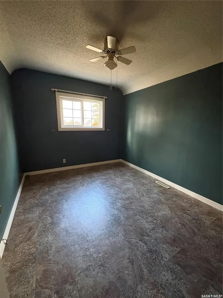 209 2nd Avenue E Kelvington SK S0A 1W0