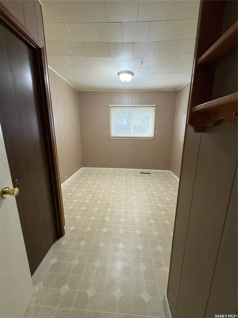 209 2nd Avenue E Kelvington SK S0A 1W0