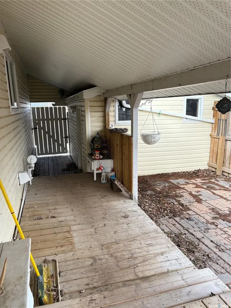 209 2nd Avenue E Kelvington SK S0A 1W0