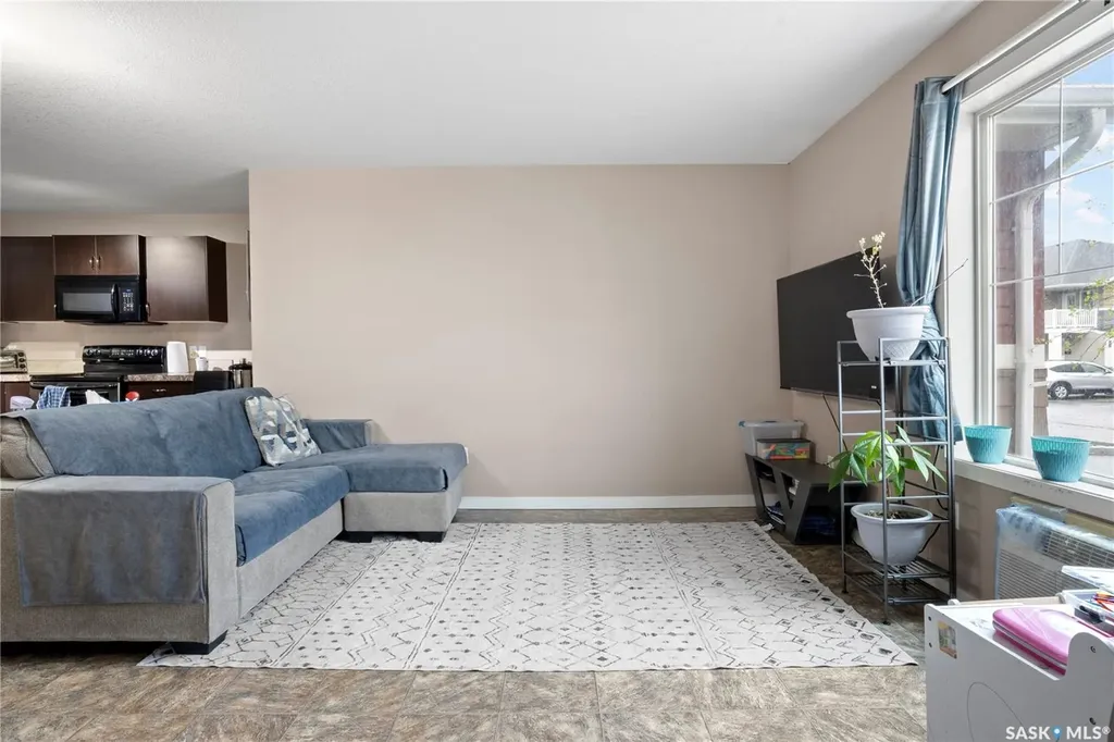 5622 Gordon Road Regina SK S4W 0M1
