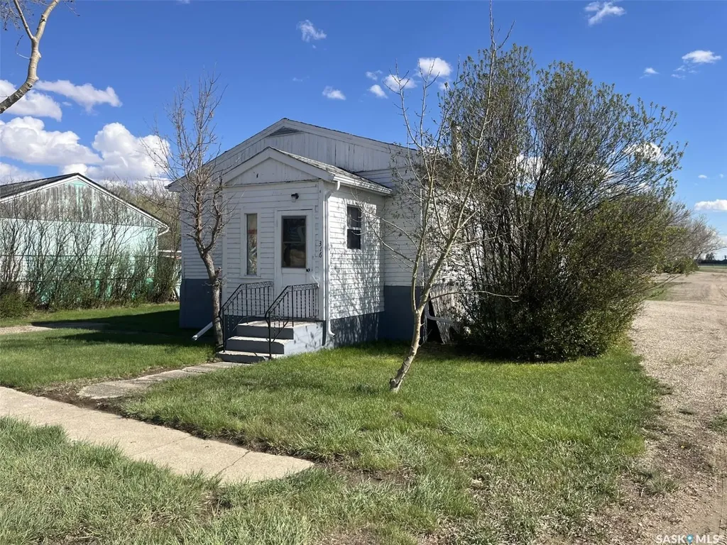316 6th Avenue W Rosetown SK S0L 2V0