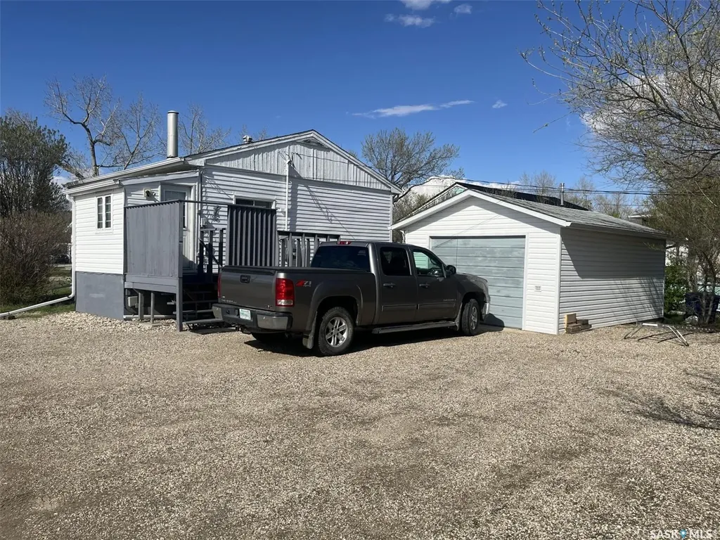 316 6th Avenue W Rosetown SK S0L 2V0