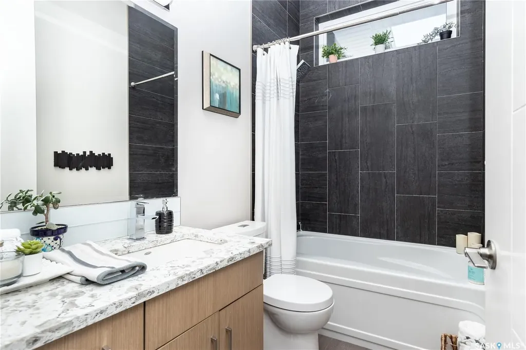 738 Atton Crescent Saskatoon SK S7W 0K5