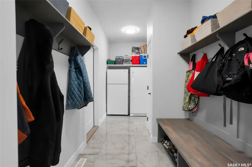 140 Forsey Avenue Saskatoon SK S7W 0Z6