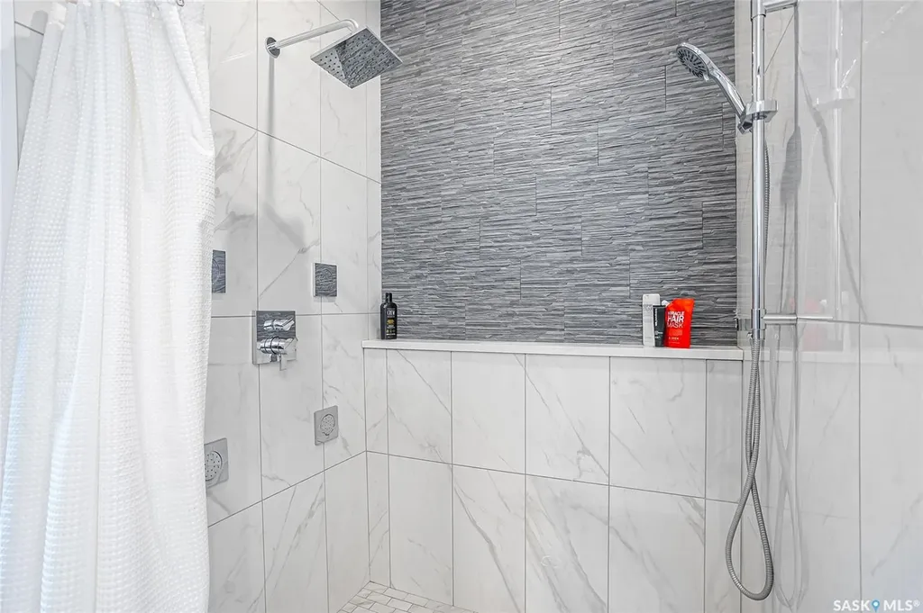 140 Forsey Avenue Saskatoon SK S7W 0Z6