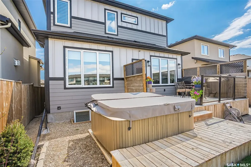 140 Forsey Avenue Saskatoon SK S7W 0Z6