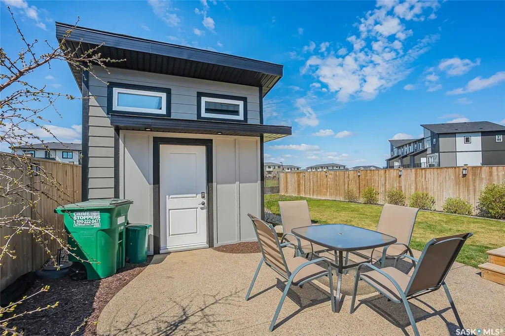 140 Forsey Avenue Saskatoon SK S7W 0Z6